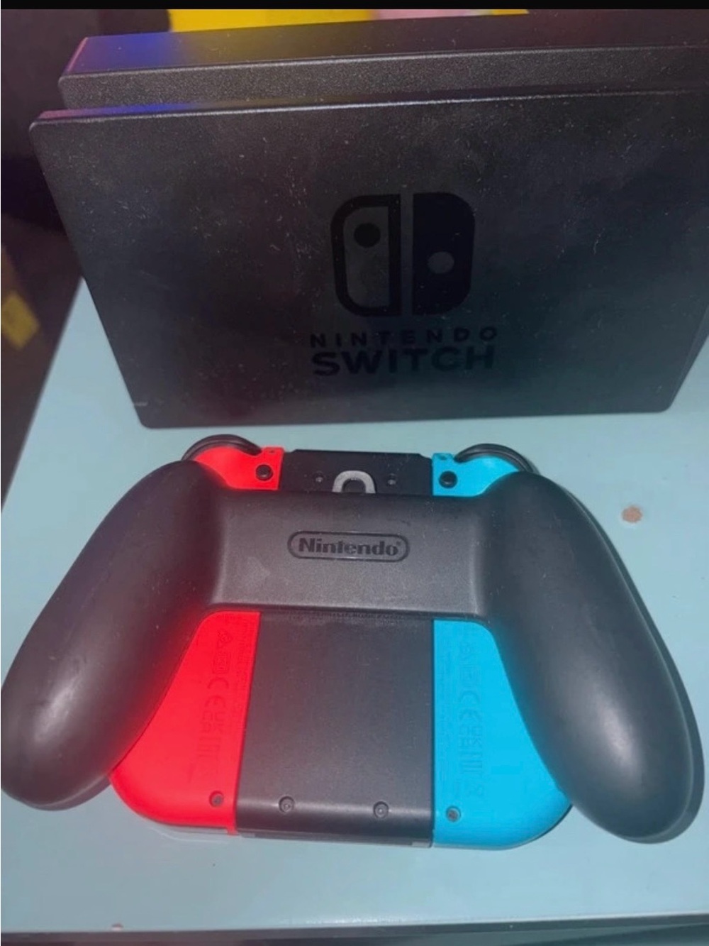 Nintendo Switch Accessory Bundle - Picture 2 of 3